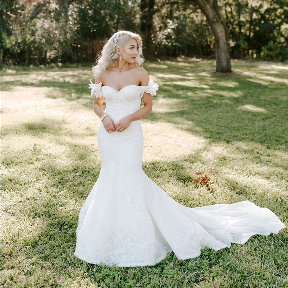 Pronovias Atelier Hechizo Dress - Picture 3 of 6